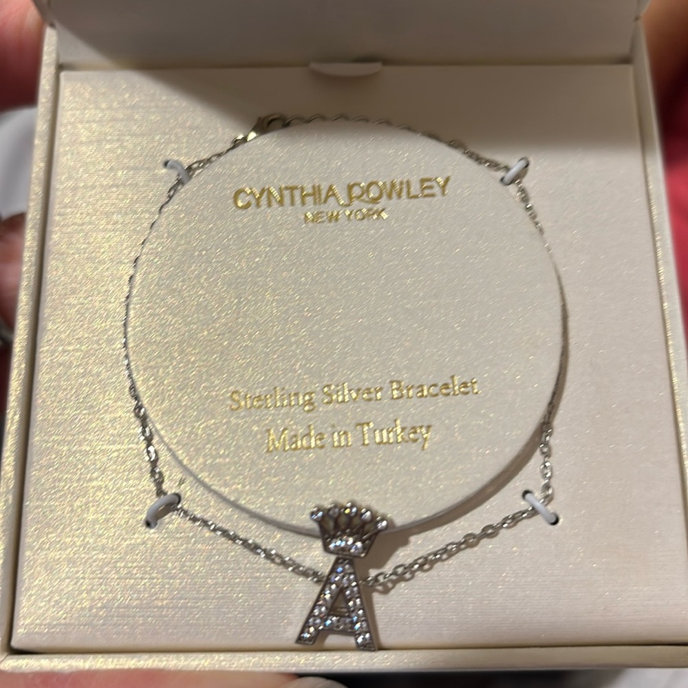 “A” bracelet with crown